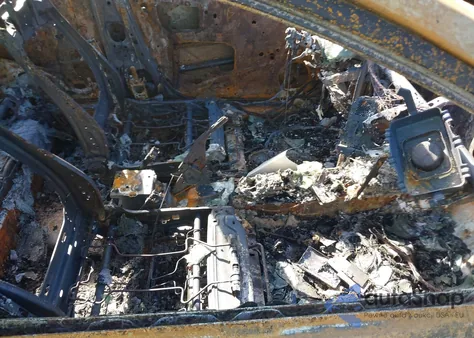 2014 Toyota Corolla Le из США, поврежденный, VIN 2T1BURHE1EC218818